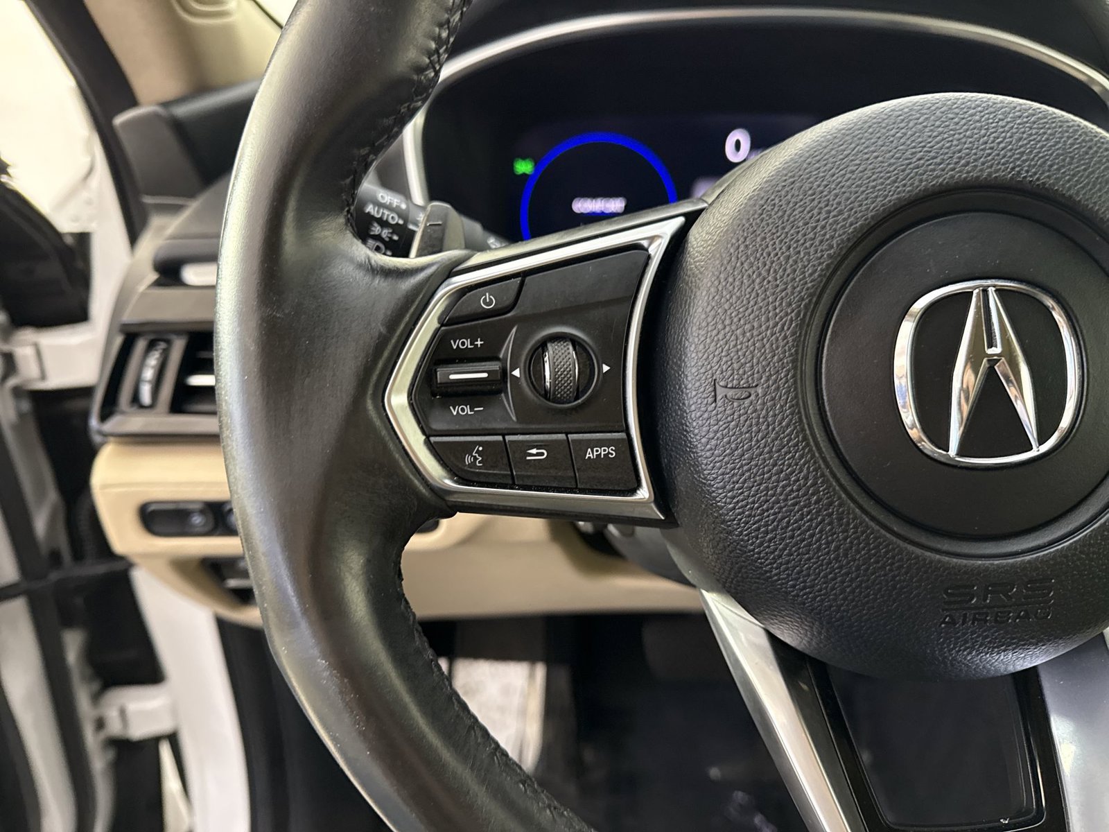 Used 2023 Acura MDX SH-AWD image 13