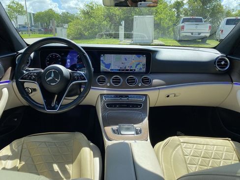 Certified 2022 Mercedes-Benz E 350 Sedan image 2