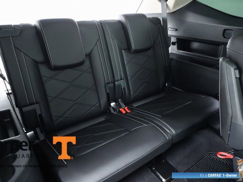 Used 2025 Volkswagen Atlas SE w/ Panoramic Sunroof Package AWD/4WD image 39
