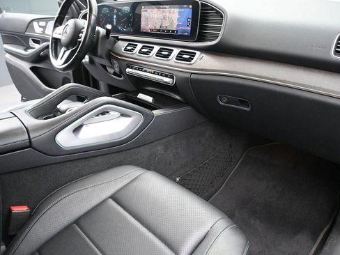 Used 2020 Mercedes-Benz GLE 350 4MATIC image 16