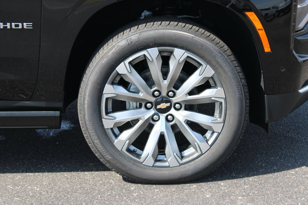 New 2026 Chevrolet Tahoe High Country AWD/4WD image 12
