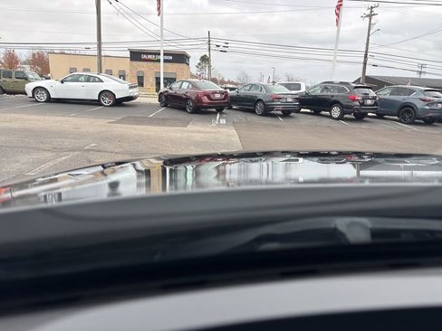 Used 2018 Volvo XC90 T6 R-Design w/ Convenience Package image 59