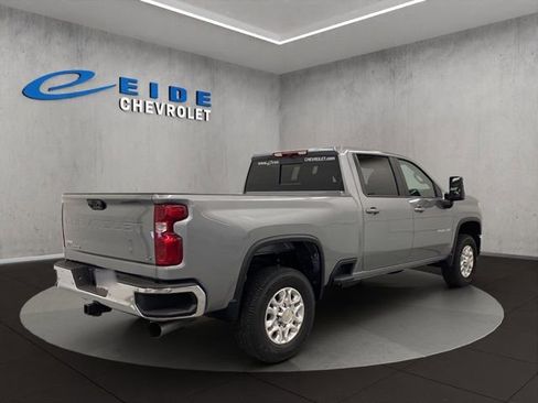 New 2026 Chevrolet Silverado 3500 LT w/ All Star Edition image 3