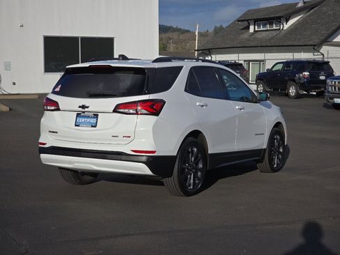 Certified 2024 Chevrolet Equinox RS image 5
