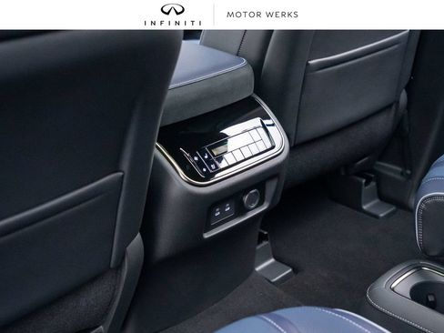 New 2027 INFINITI QX80 Sensory w/ Sport Exterior Package AWD/4WD image 17