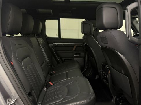 Used 2020 Land Rover Defender 110 X image 14