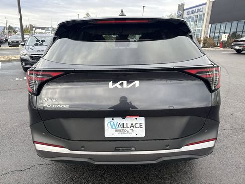 New 2026 Kia Sportage LX FWD image 5