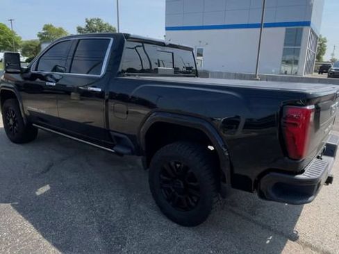 Used 2024 GMC Sierra 2500 Denali w/ Denali Reserve Package AWD/4WD image 8