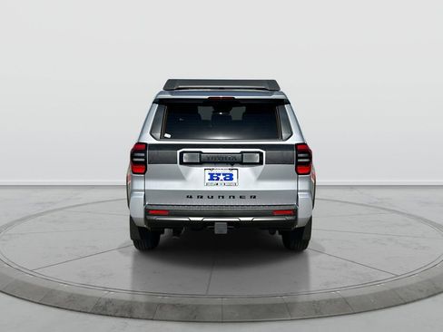 Used 2026 Toyota 4Runner SR5 AWD/4WD image 7