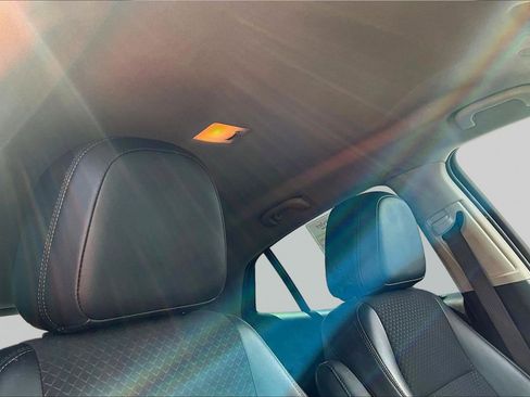 Used 2022 Buick Encore Preferred w/ Safety Package AWD/4WD image 27