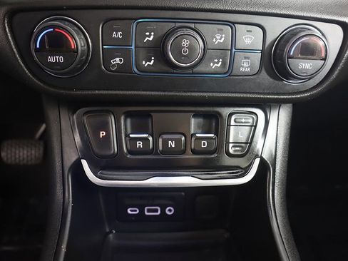 Used 2020 GMC Terrain Denali w/ Denali Premium Package image 51