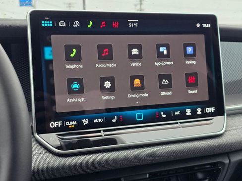 New 2026 Volkswagen Tiguan S image 29