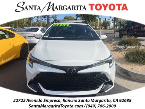 Certified 2023 Toyota Corolla SE FWD image 1