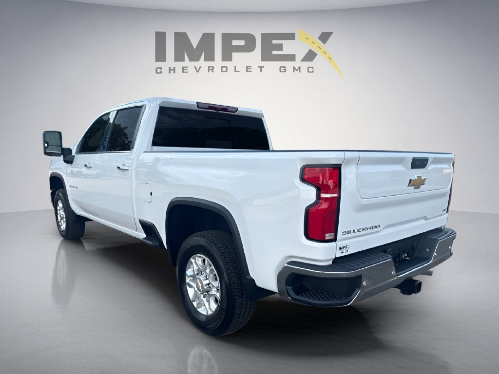 New 2026 Chevrolet Silverado 2500 LTZ w/ LTZ Convenience Package AWD/4WD image 3