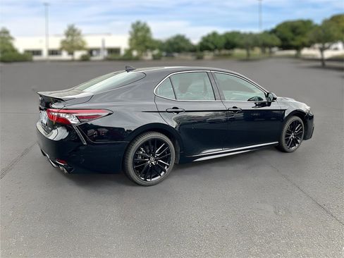 Used 2024 Toyota Camry XSE image 6