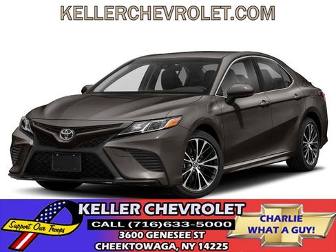 Used 2020 Toyota Camry SE w/ Convenience Package image 1