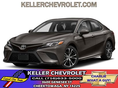 Used 2020 Toyota Camry SE w/ Convenience Package
