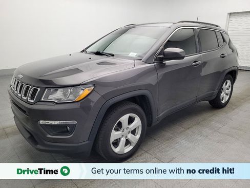 Used 2021 Jeep Compass Latitude FWD image 1
