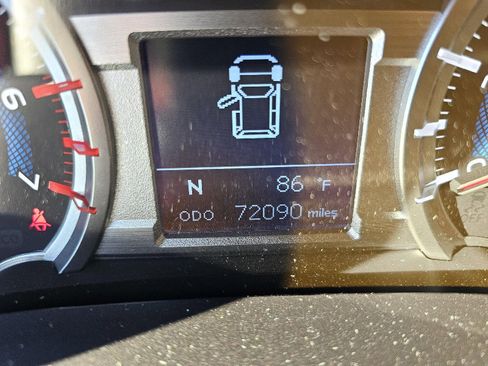 Used 2018 Toyota 4Runner Limited image 20