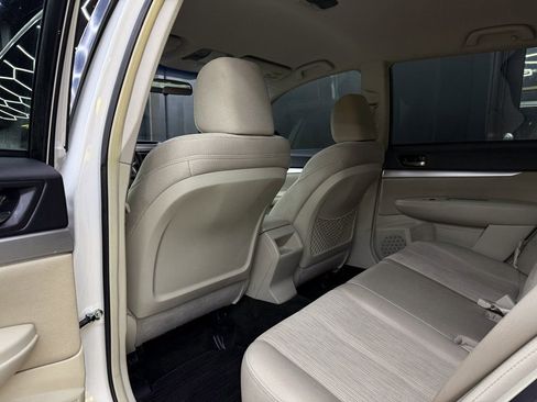 Used 2013 Subaru Outback 2.5i Premium w/ All-Weather Pkg image 18