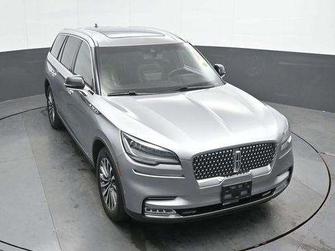 Used 2021 Lincoln Aviator Reserve w/ Elements Package Plus AWD/4WD image 14