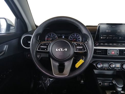 Used 2023 Kia Forte LXS FWD image 12
