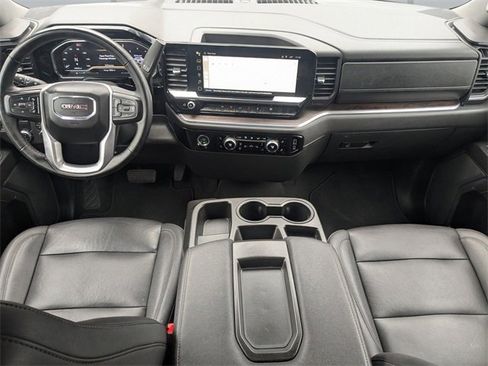 Used 2024 GMC Sierra 1500 SLT image 14