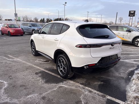 New 2026 Alfa Romeo Tonale Sprint image 9