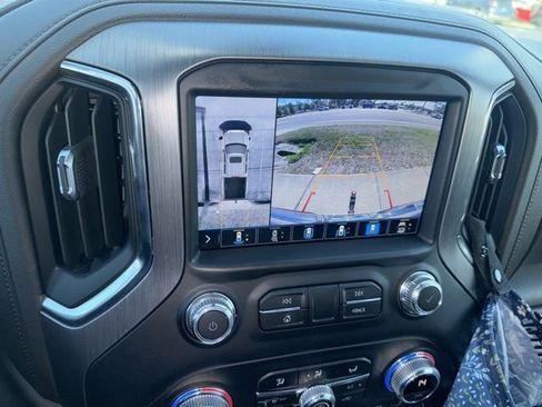 Used 2020 GMC Sierra 1500 Denali w/ Denali Ultimate Package image 12