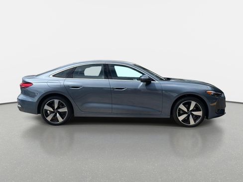 Used 2025 Audi A5 2.0T Premium Plus AWD/4WD image 2