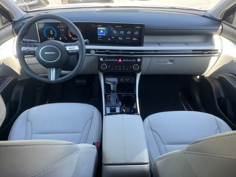 New 2026 Hyundai Tucson SEL image 17