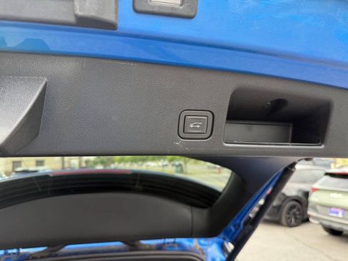 Used 2024 Chevrolet Equinox EV LT AWD/4WD image 20