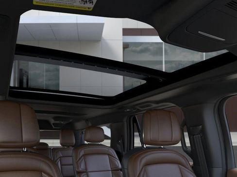New 2026 Lincoln Navigator L Reserve image 22