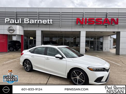 Used 2024 Honda Civic Touring image 4