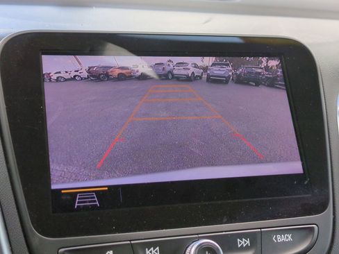 Used 2021 Chevrolet Equinox Premier image 20