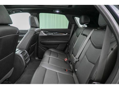 Used 2021 Cadillac XT5 Premium Luxury image 20