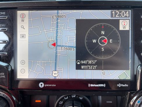 Used 2020 Toyota 4Runner TRD Off-Road AWD/4WD image 19