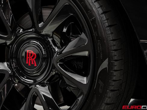 Used 2019 Rolls-Royce Wraith RWD image 22
