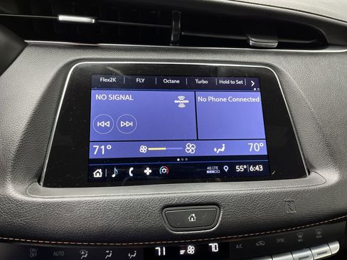 Used 2019 Cadillac XT4 Sport w/ Cold Weather Package image 19