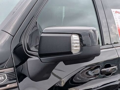 Used 2024 GMC Sierra 1500 AT4X AWD/4WD image 11