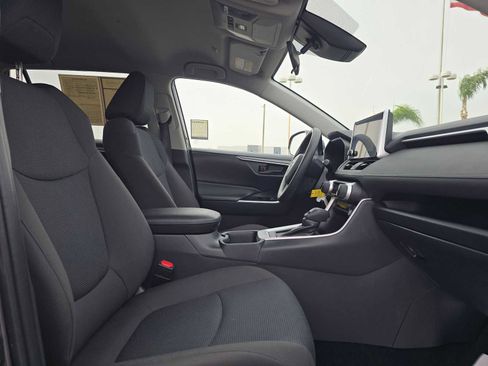 Used 2025 Toyota RAV4 LE image 11