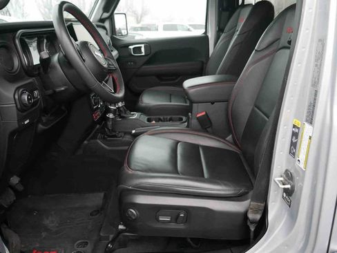 Certified 2024 Jeep Gladiator Rubicon image 29