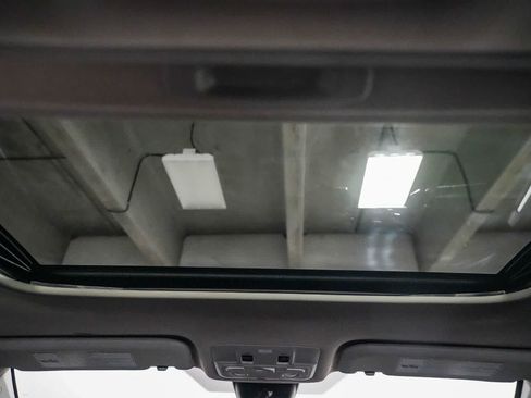 Certified 2017 Toyota Corolla SE w/ SE Premium Package FWD image 17