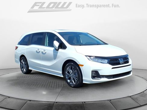 New 2026 Honda Odyssey Touring image 1