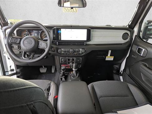 New 2026 Jeep Gladiator Willys image 14