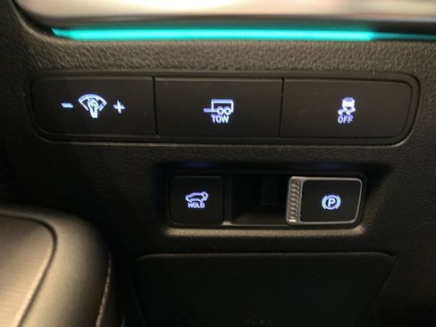 Used 2024 Hyundai Palisade Calligraphy image 11