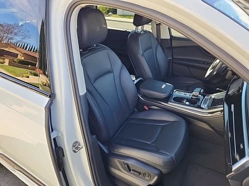 Used 2023 Audi Q7 3.0T Premium Plus w/ Premium Plus Package image 11