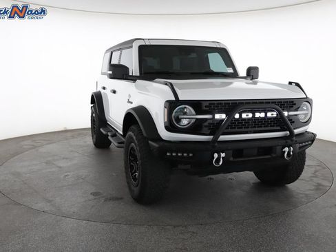 Used 2023 Ford Bronco Wildtrak AWD/4WD image 3