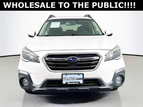 Used 2018 Subaru Outback 2.5i Limited image 2