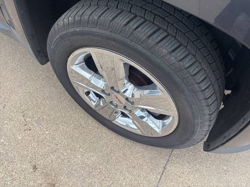 Used 2015 GMC Terrain SLT w/ Open Road Package AWD/4WD image 9